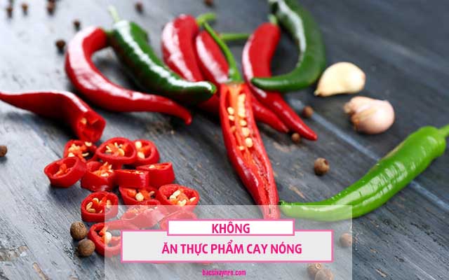 kiêng ăn thực phẩm cay nóng khi bị bệnh vẩy nến phấn hồng