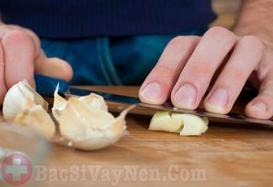 Chữa bệnh á sừng bằng tỏi